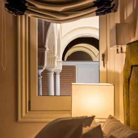 Casa De Triana Luxury By Casa Del Poeta Apartment *